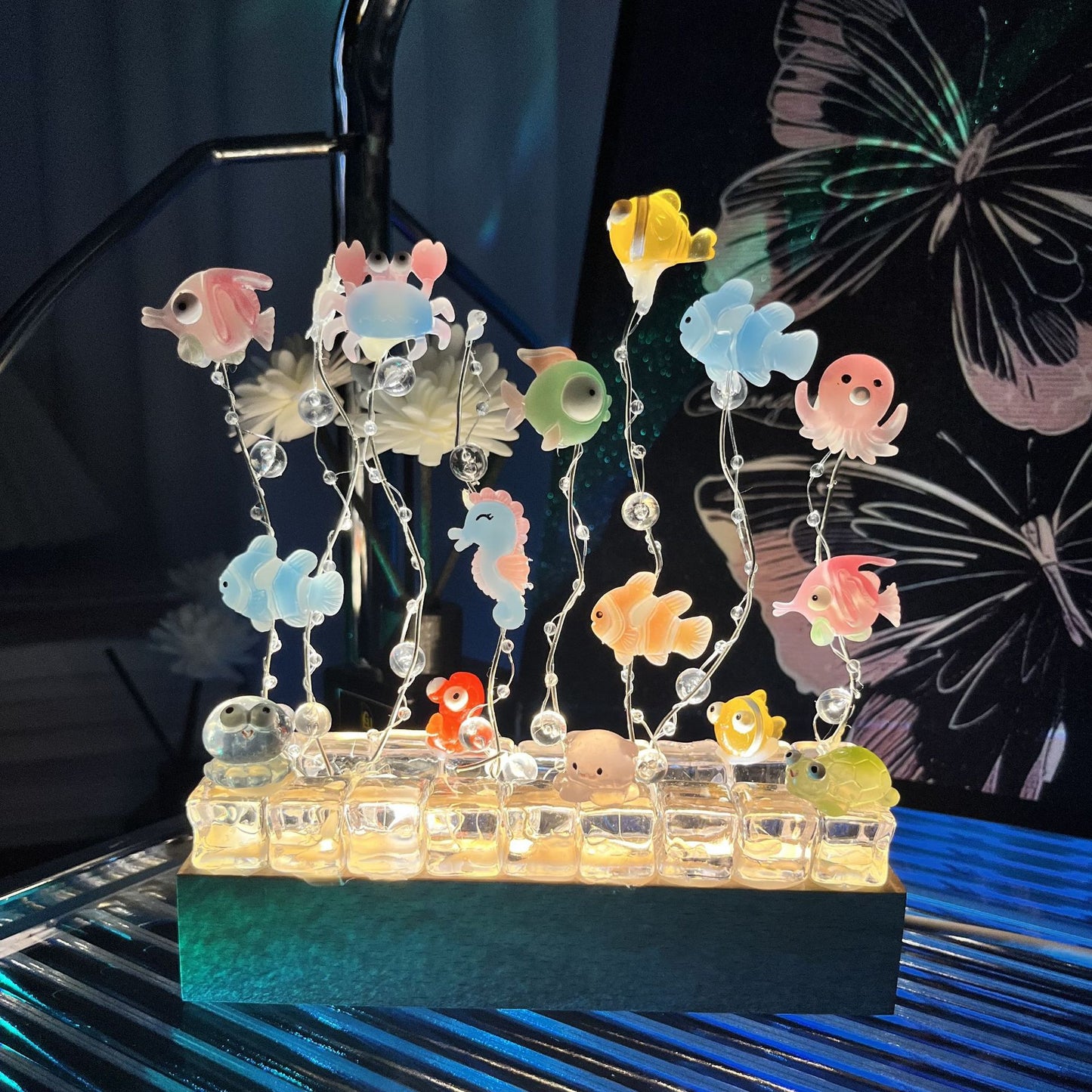 Handmade diy underwater world night light ocean ambient light plug-in ornament ice cube small fish creative gift gift