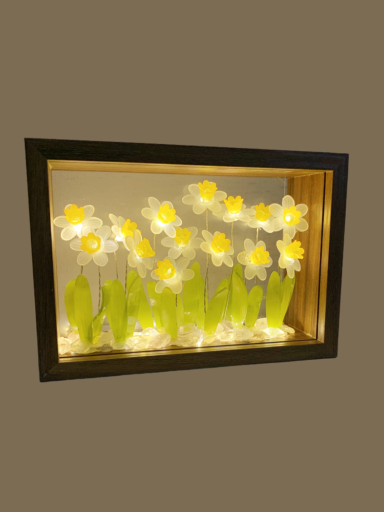 MUMAdrawing Original daffodil night light material package photo frame bell orchid couple birthday gift ornaments