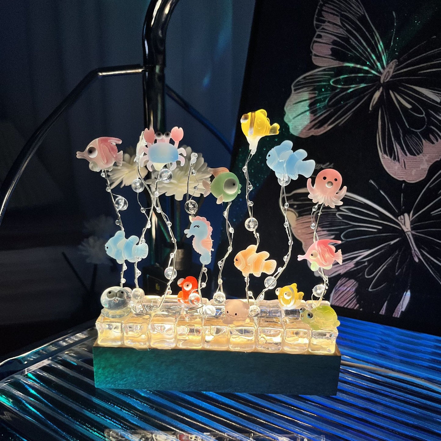 Handmade diy underwater world night light ocean ambient light plug-in ornament ice cube small fish creative gift gift