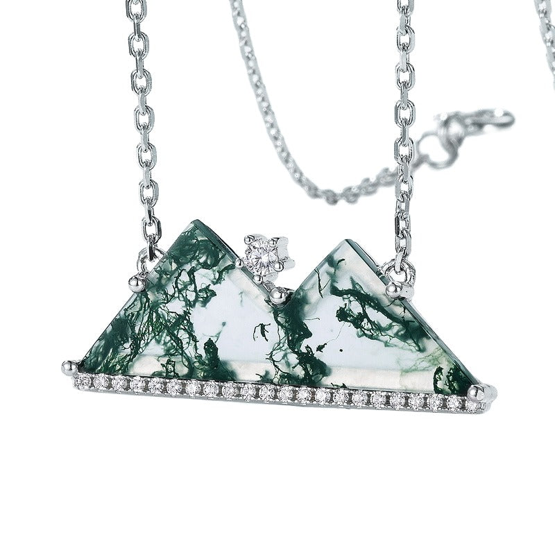 Collier de montagne en mousse verte simple et luxueuse avec chaîne de clavicule en argent sterling 925 bijoux en argent fabricants en gros