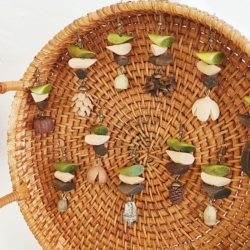 Handmade retro Mori earrings famous resort windsurfing three-color wooden diamond-shaped dangling beads dried fruit earrings earrings