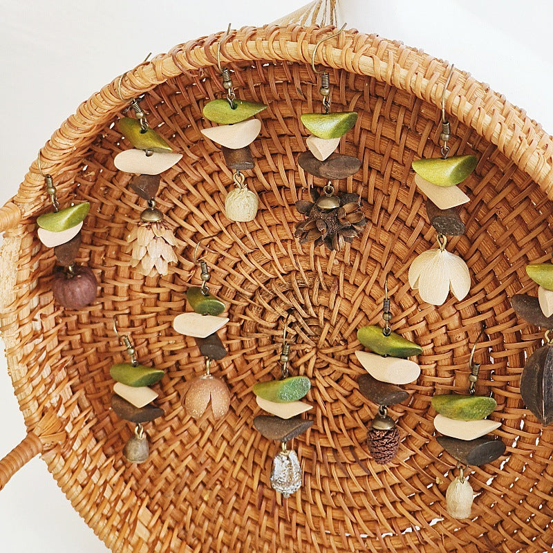 Handmade retro Mori earrings famous resort windsurfing three-color wooden diamond-shaped dangling beads dried fruit earrings earrings