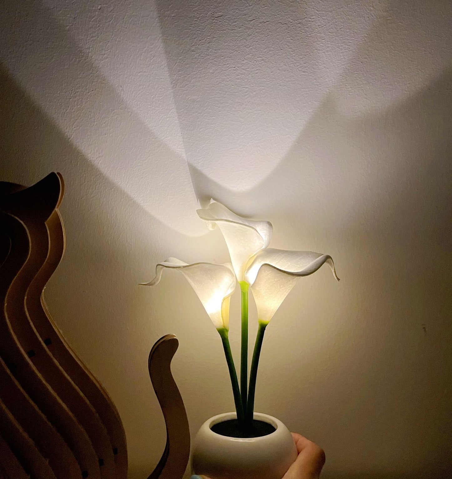 Cross-border calla lily simulation flower table lamp decorative bedside table lamp ornaments night light girlfriends gift ambient light wholesale
