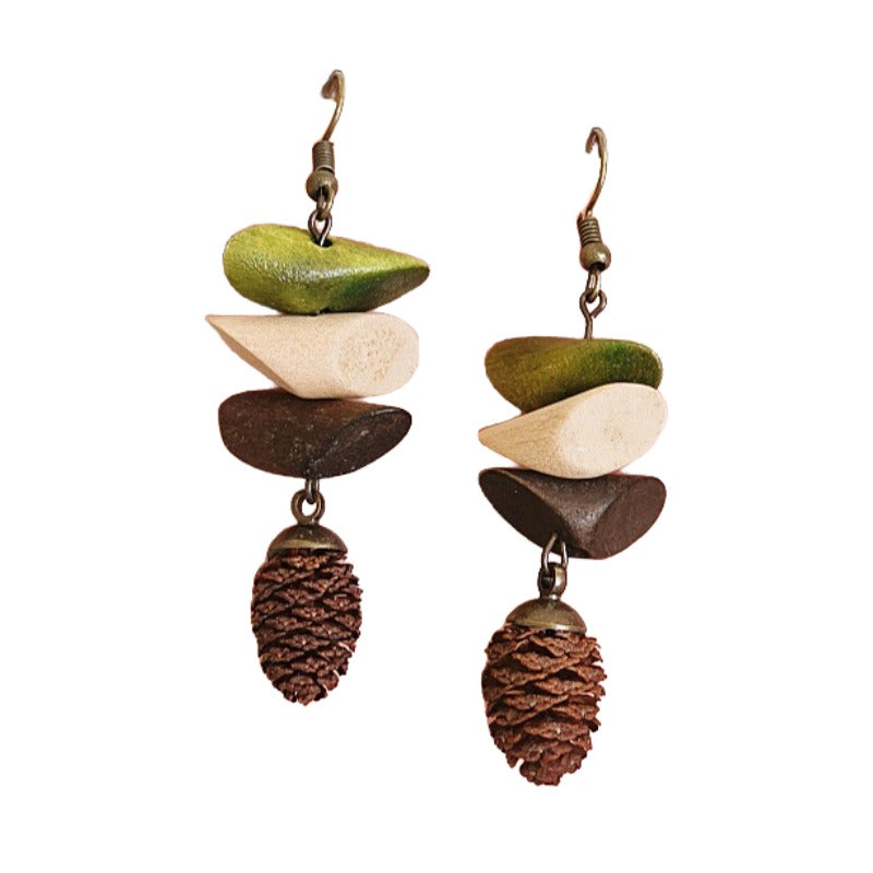 Handmade retro Mori earrings famous resort windsurfing three-color wooden diamond-shaped dangling beads dried fruit earrings earrings