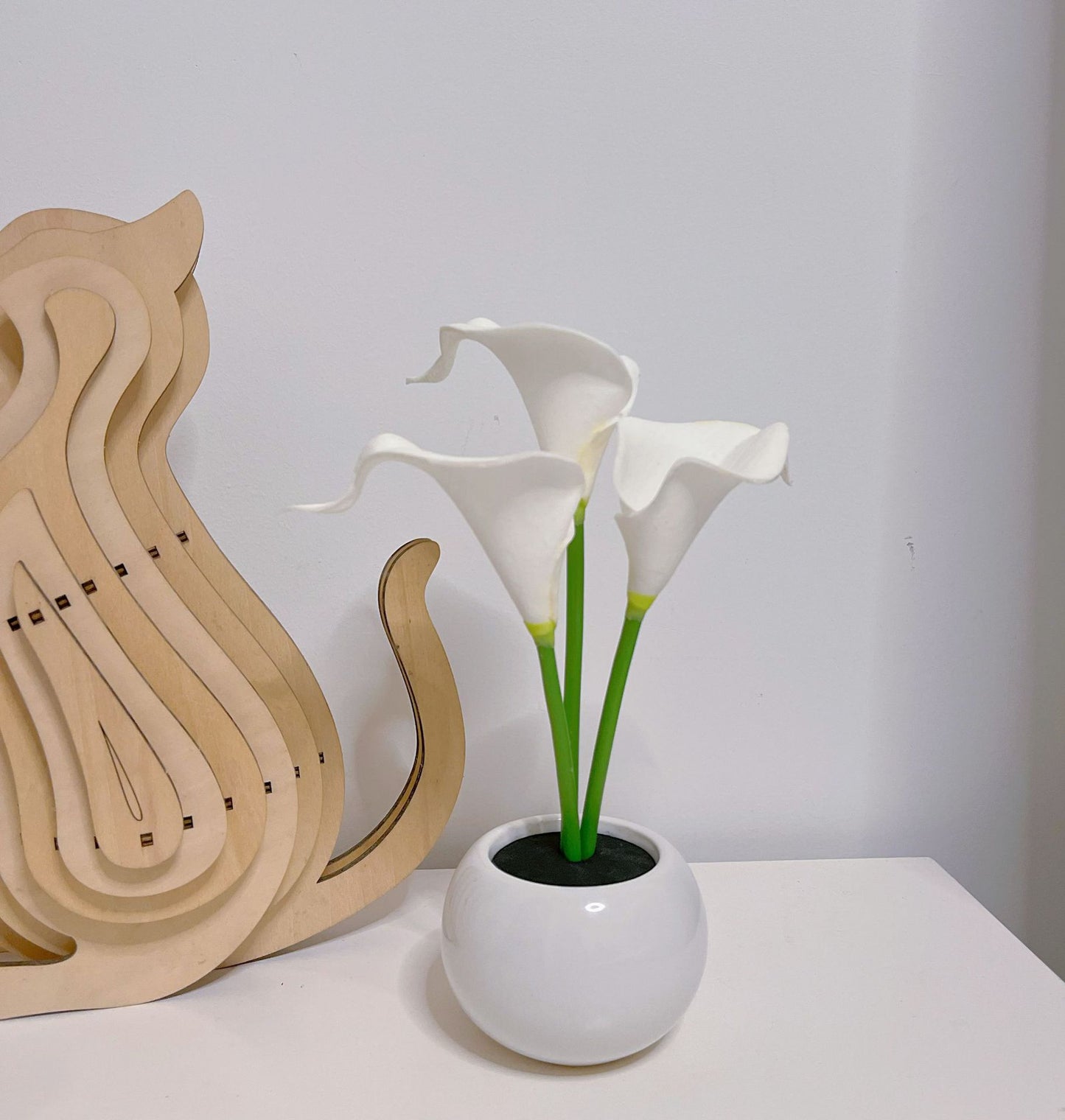 Cross-border calla lily simulation flower table lamp decorative bedside table lamp ornaments night light girlfriends gift ambient light wholesale