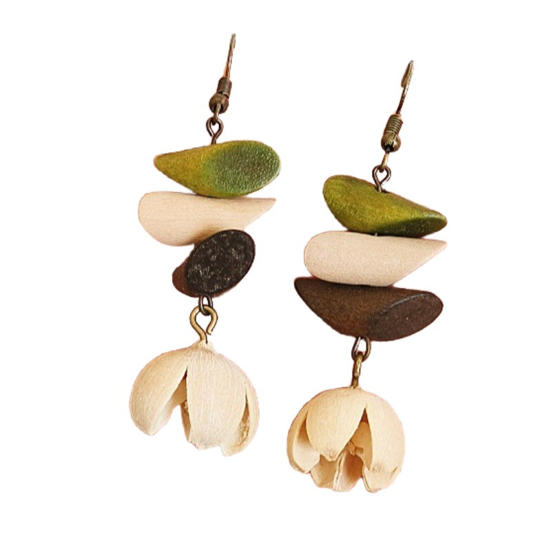 Handmade retro Mori earrings famous resort windsurfing three-color wooden diamond-shaped dangling beads dried fruit earrings earrings