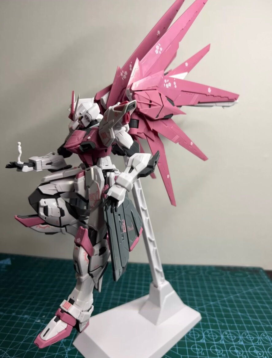 Brand New No Assembly Finished MG Sakura Pink Freedom 2.0 Gundam Model