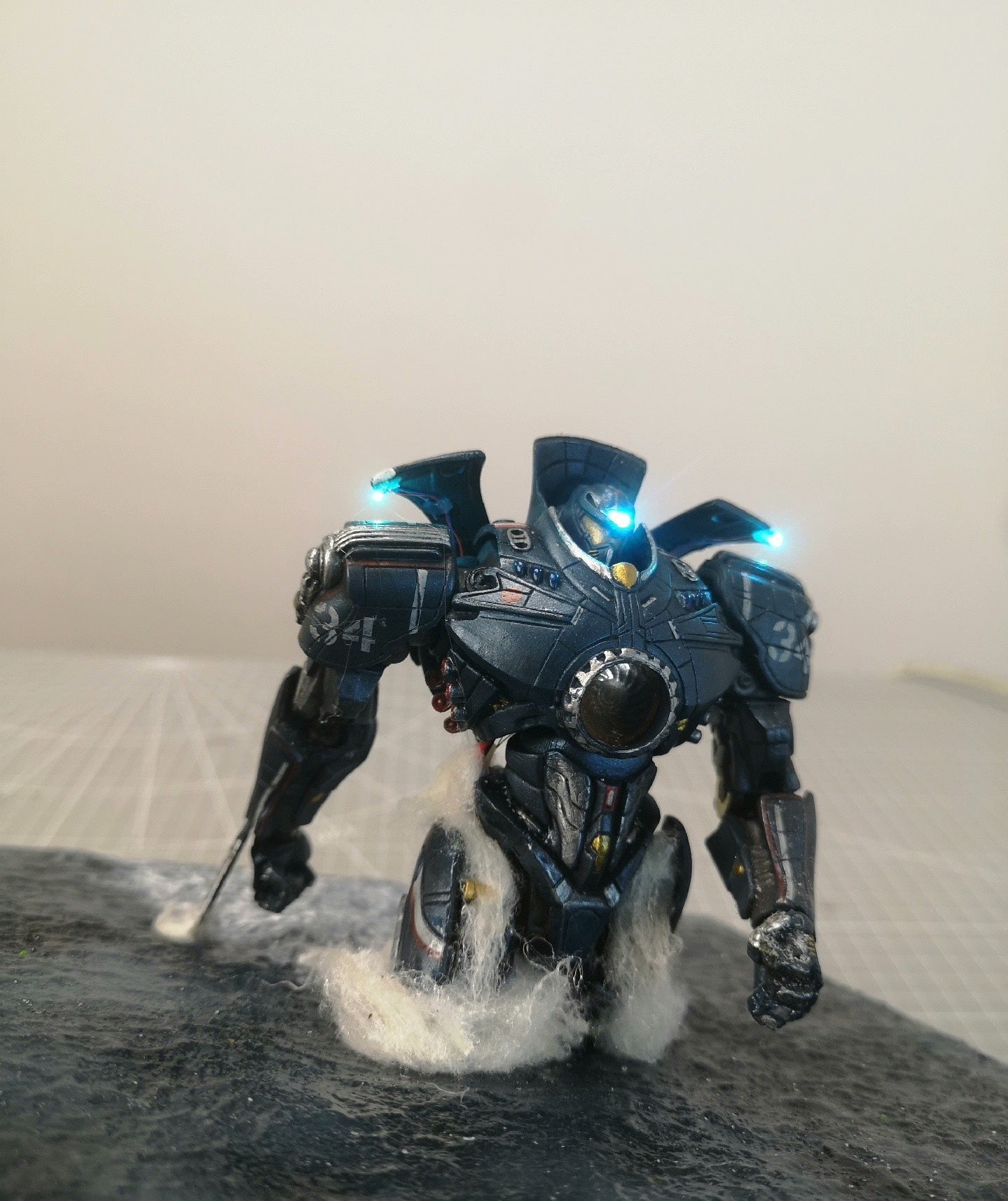 Super Cool Mecha Pacific Rim Danger Rangers Scene Handmade with Lights Ornament Decoration