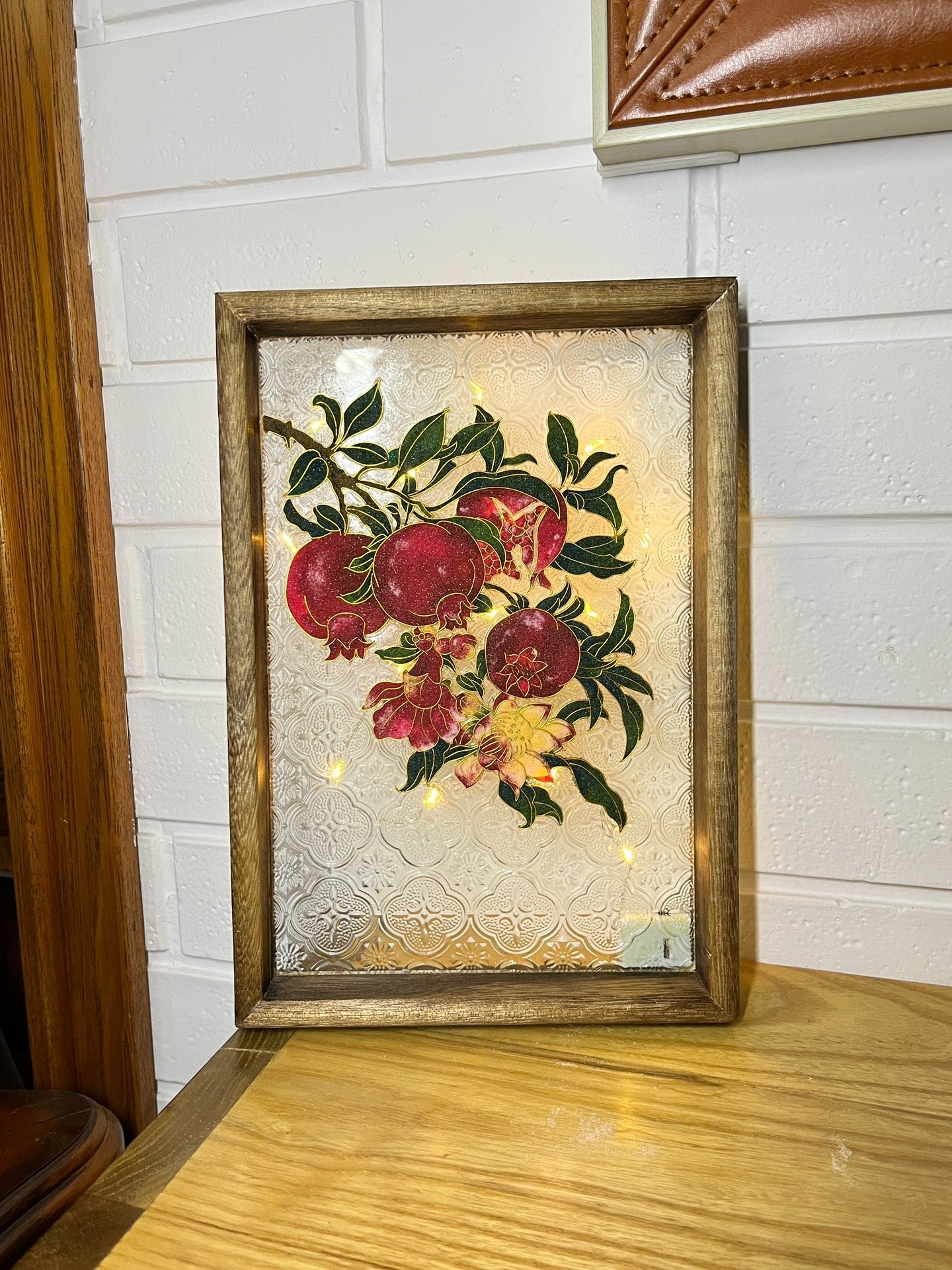 Hand painted in choked enamel.