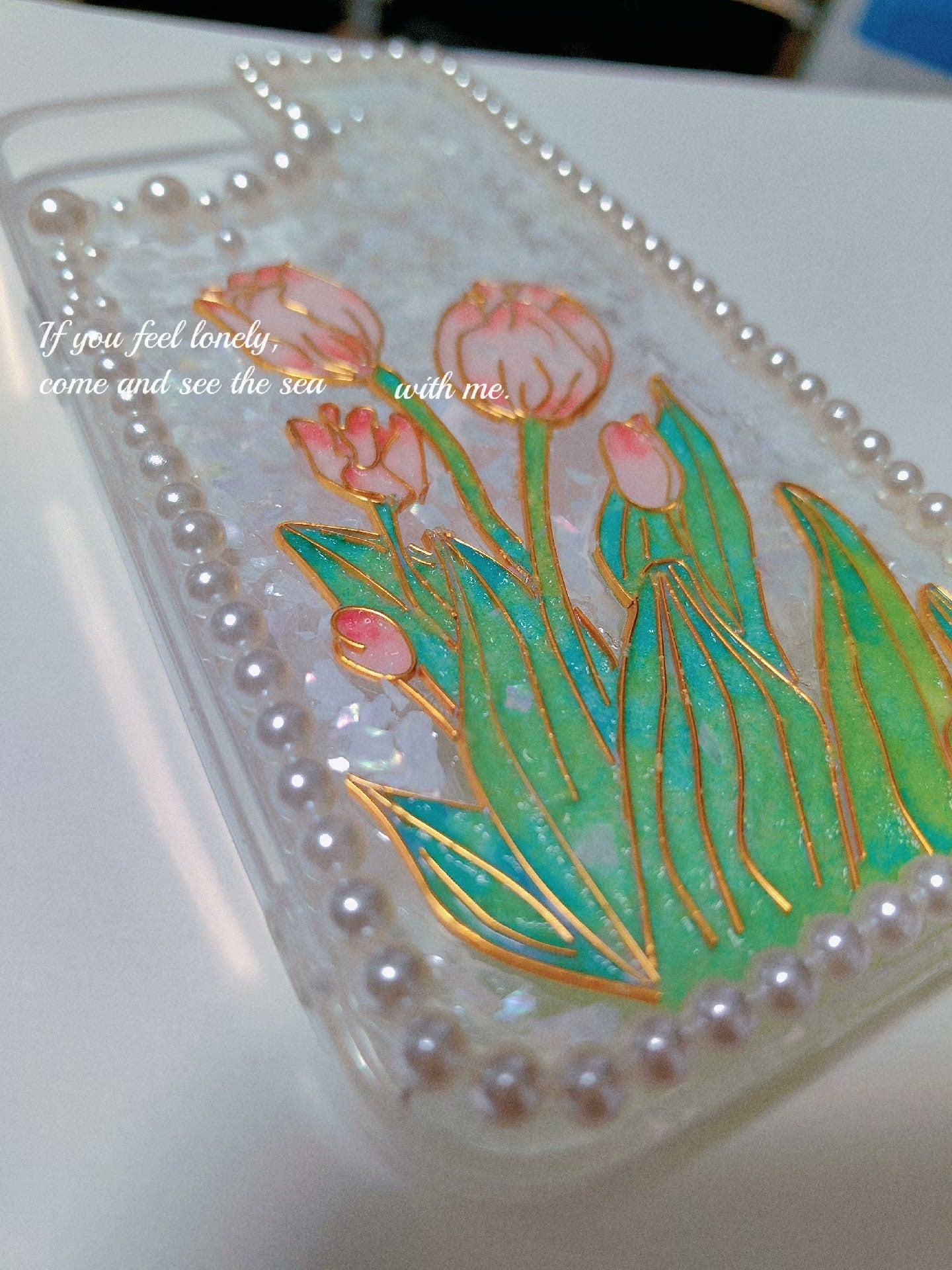 Customised iPhone 14 case with filigree enamel