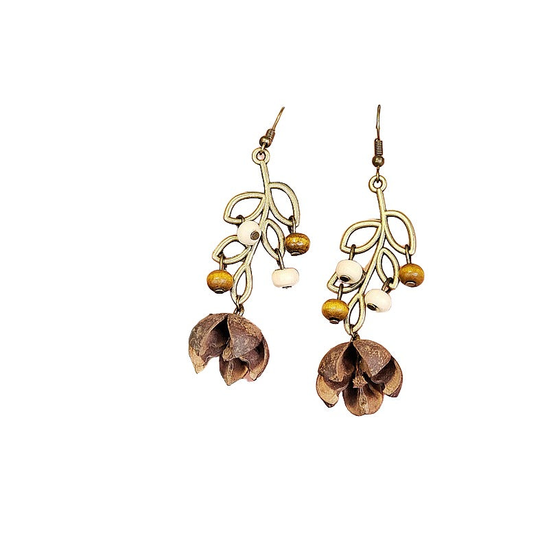 Vintage Mori natural dried fruit niche personalized design models mahogany long leaves hollow female earrings ear hooks